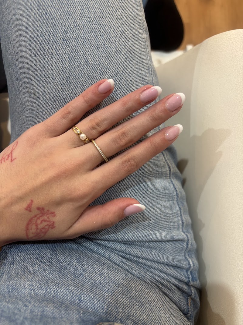 Hello Nails - foto 5