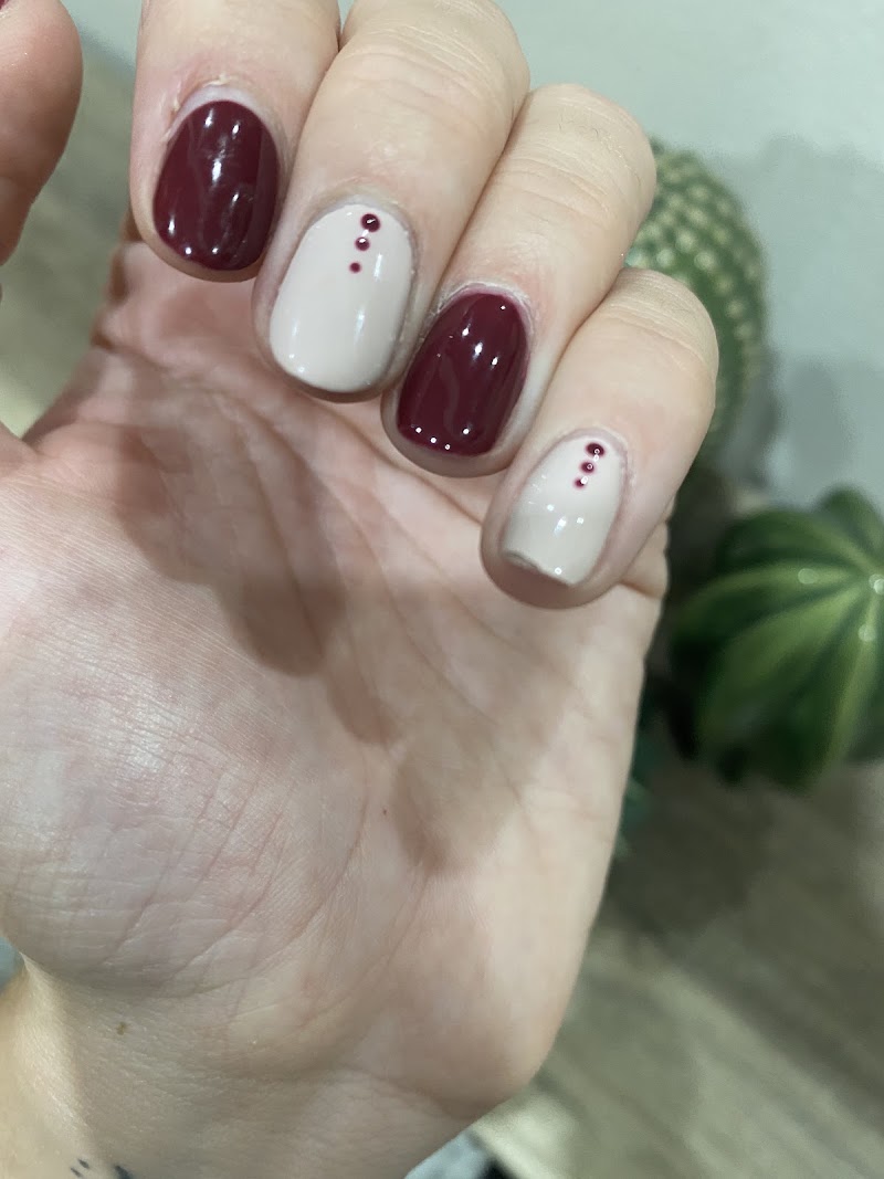 Hello Nails Santa Coloma - foto 2