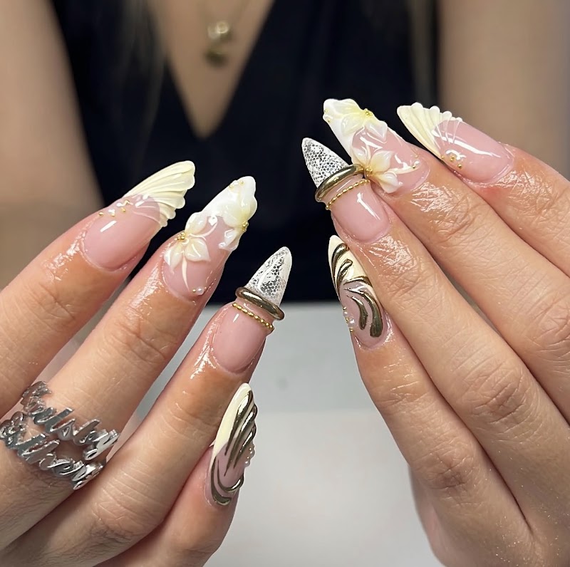 Iris Nails - foto 2