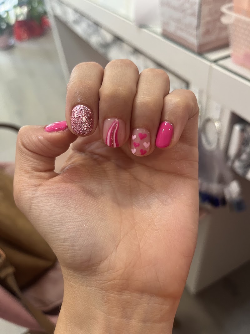 Kella Nails - foto 3