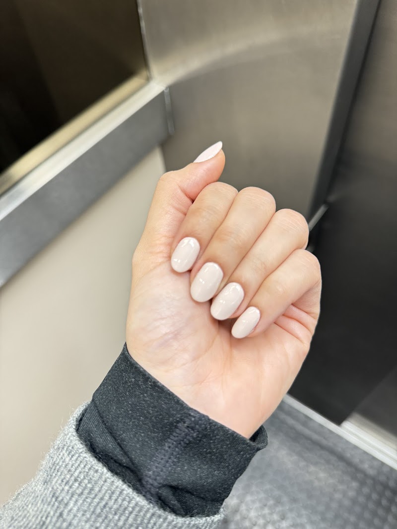L Nails Studio