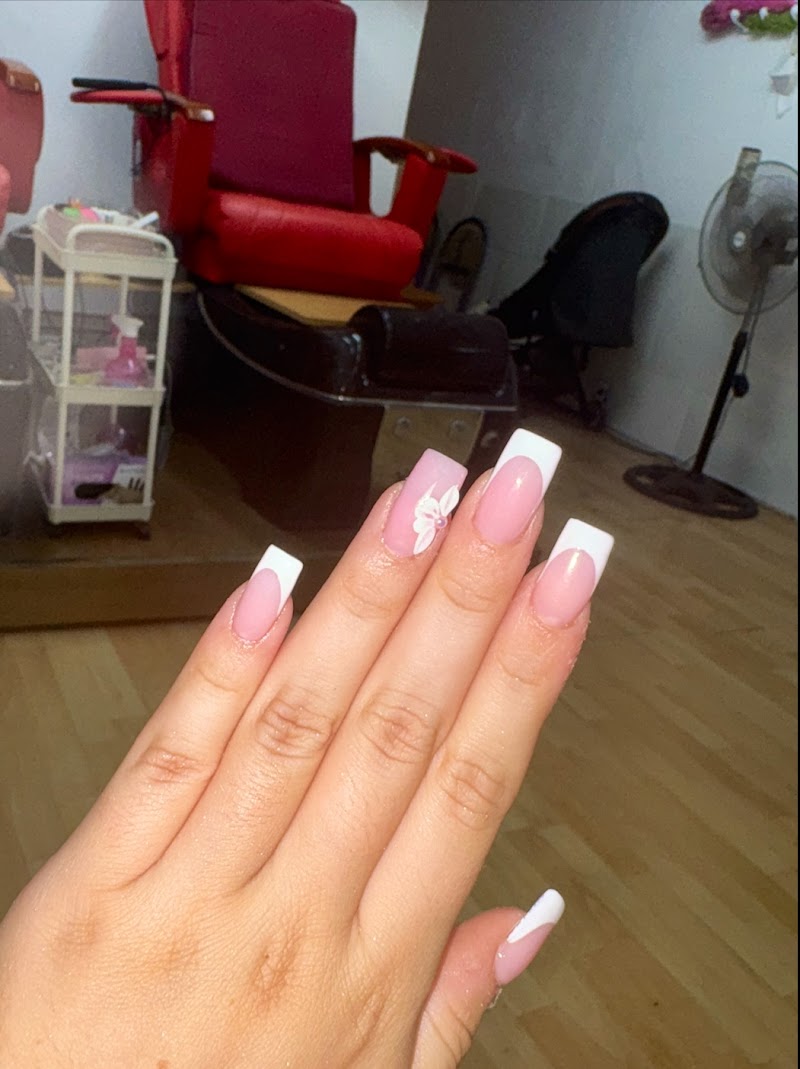 Lady nails - foto 2