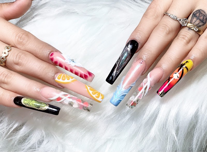 Lady nails - foto 4