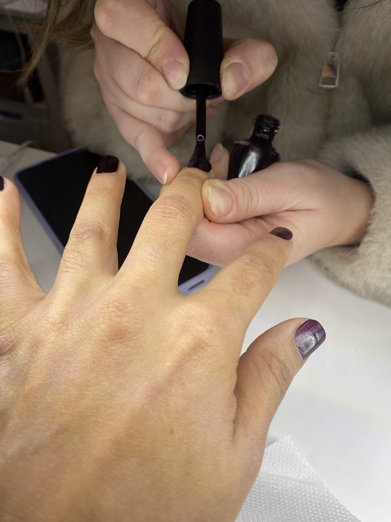 Lakshmi Nails Barcelona - foto 3