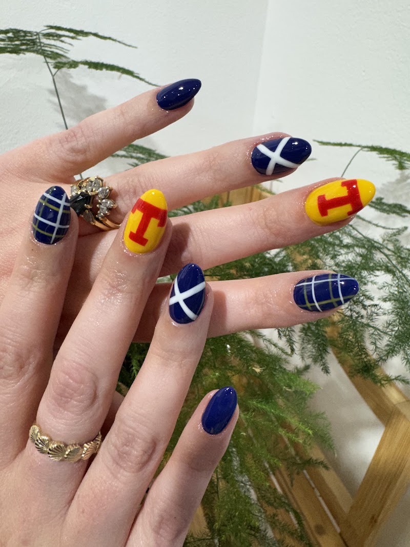 Lily Nails - foto 5