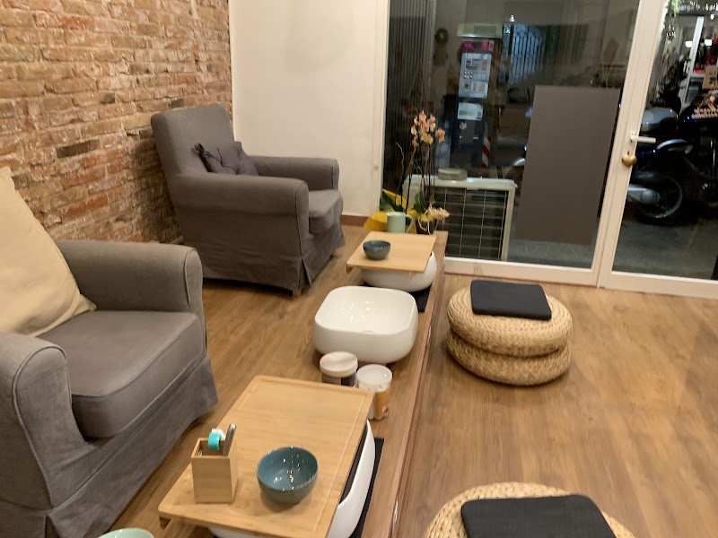 LuxyNails & Beauty Bar Bisbe Sivilla - foto 3