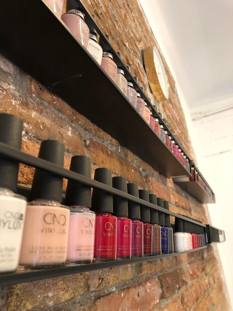 LuxyNails & Beauty Bar Bisbe Sivilla - foto 4