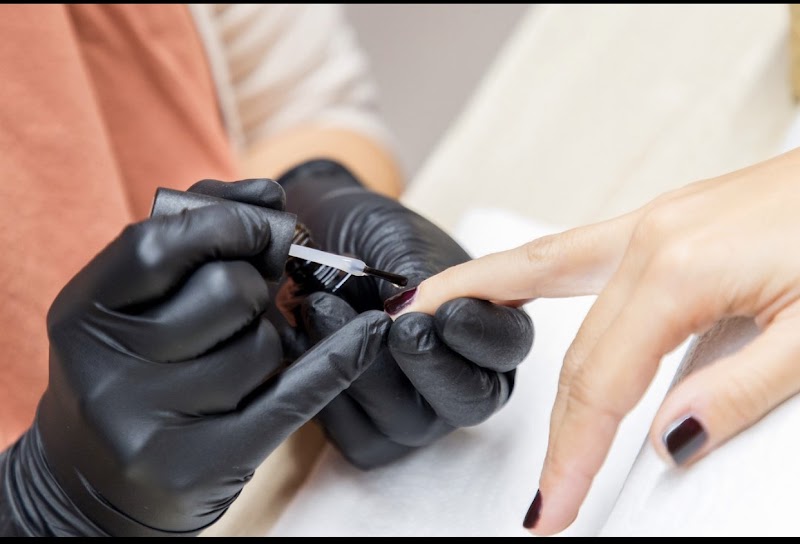 LuxyNails & Beauty Bar Calvet - photo 5