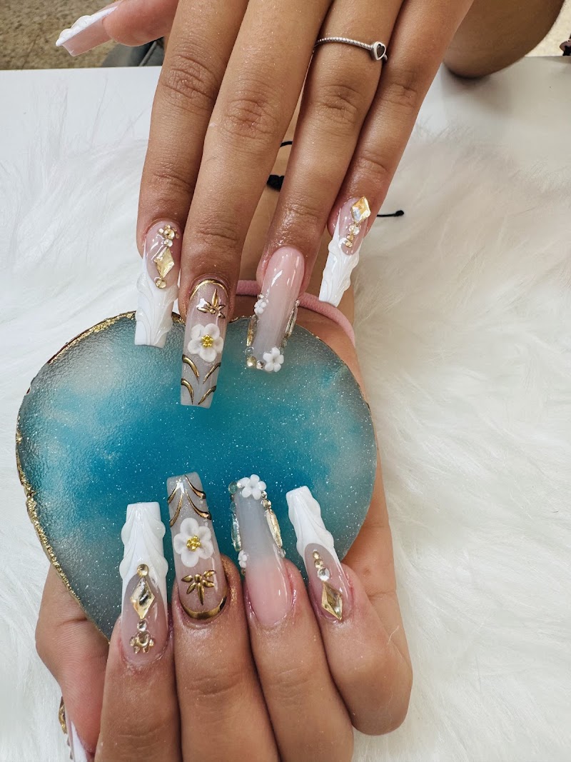 MAI NAILS - foto 4
