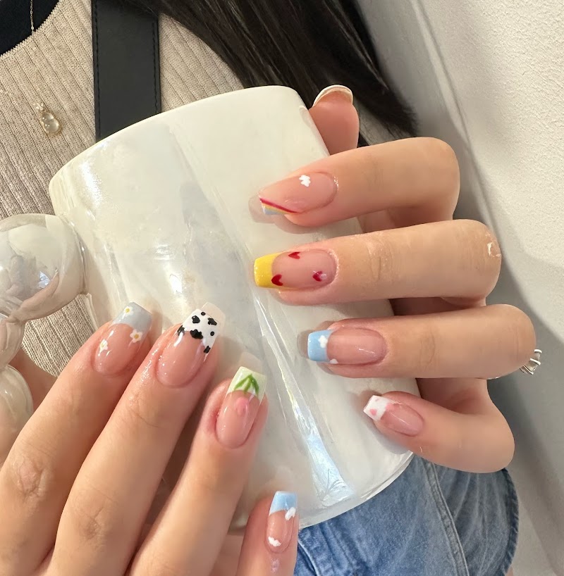 Mooly Nails Poblenou - foto 3