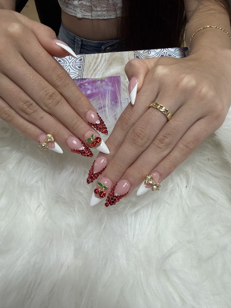 MUNDO-NAILS,VÍA JULIA,95 - foto 3