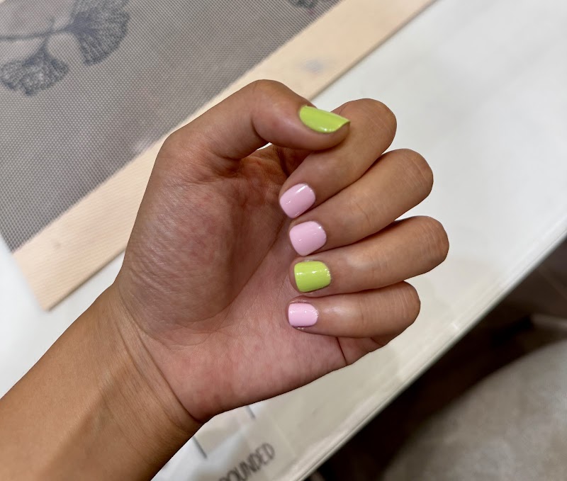 mut nails - Barcelona - foto 2