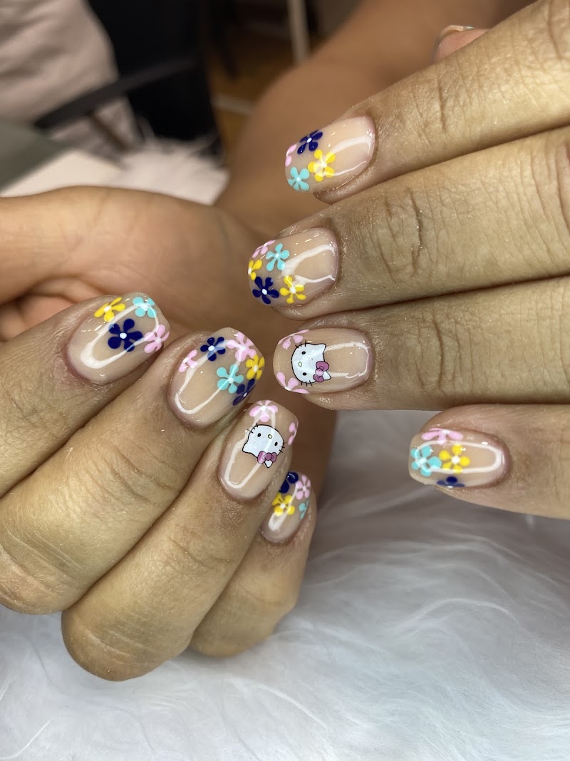 Nails 97 - foto 4