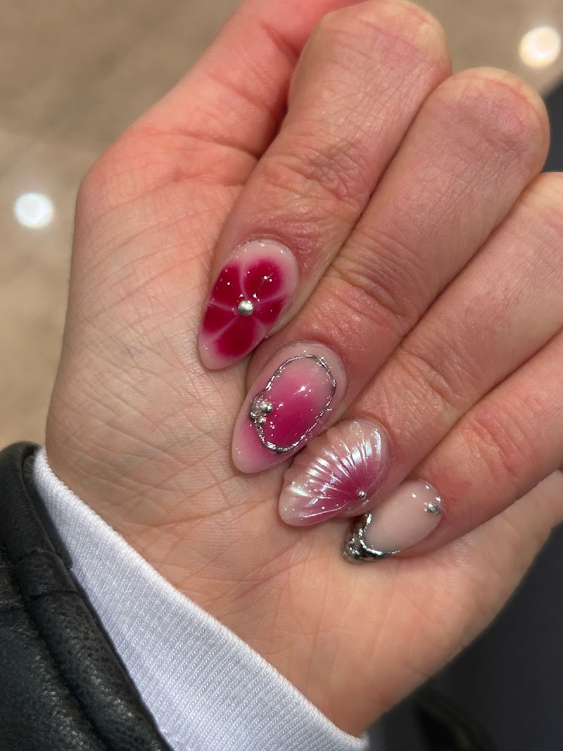 Nails Blossom - foto 4