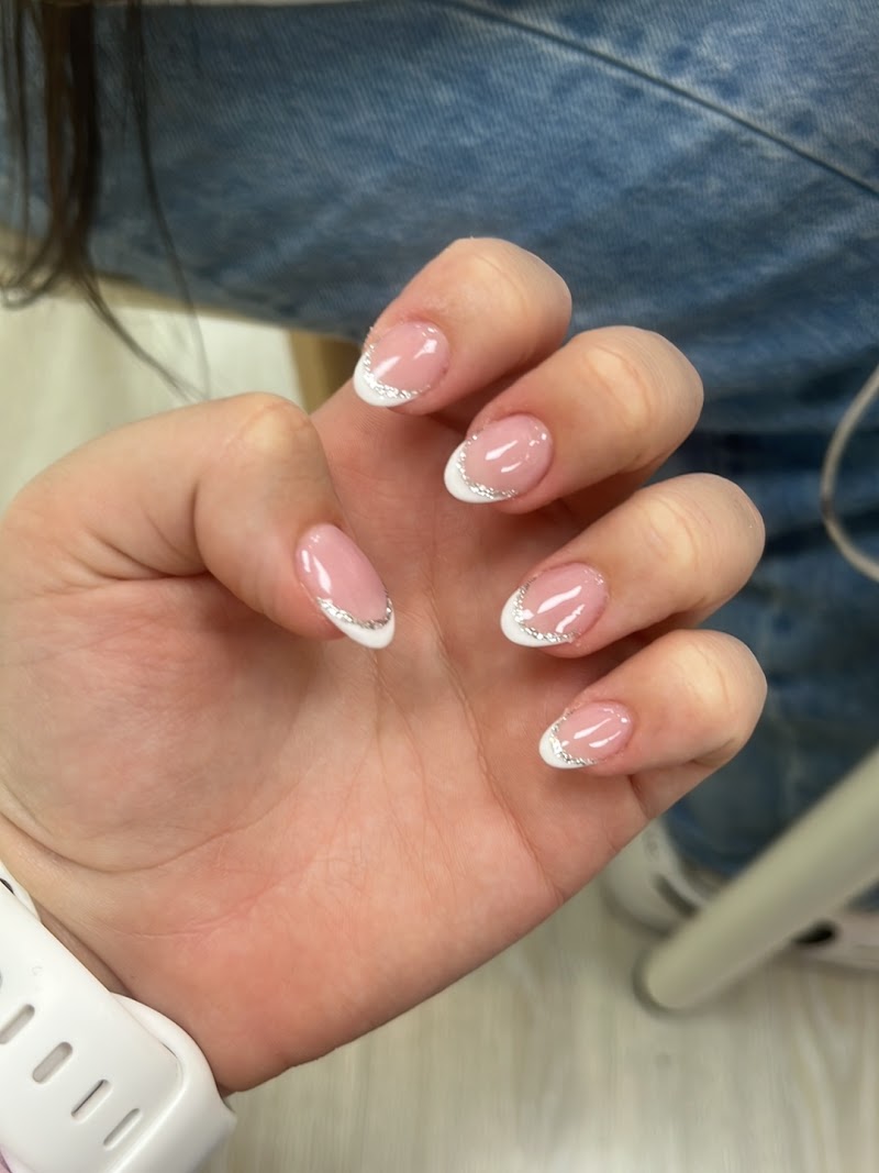 Nails Design 2 - foto 3