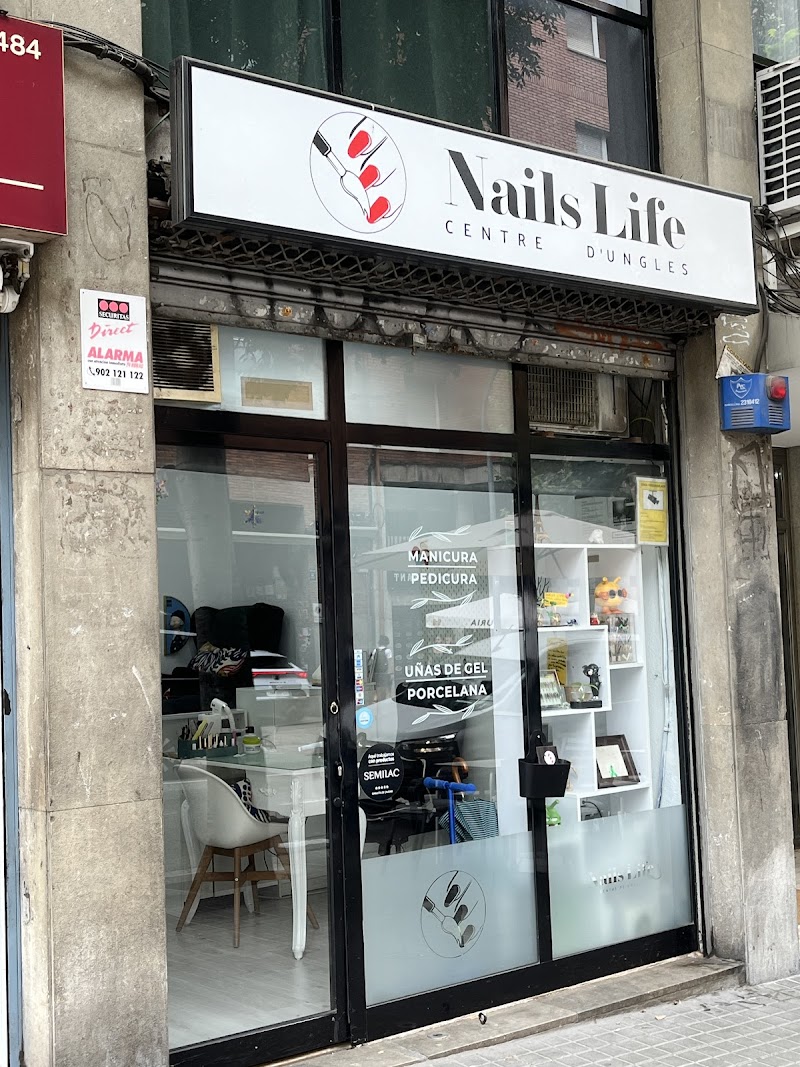 Nails life - foto 3