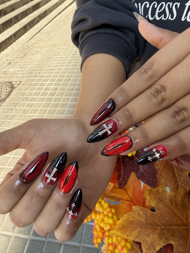 Nails Design - foto 2