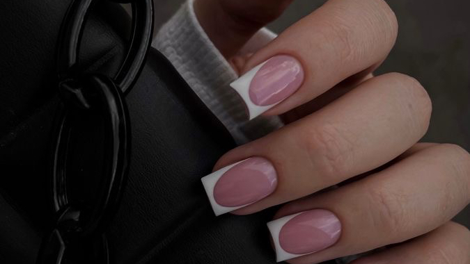 Natali Nolan Manicura/pedicura Academia Nails