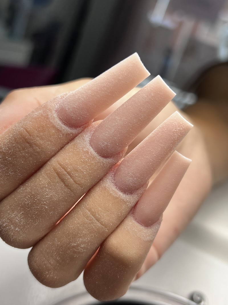 Naty Naiils - manicura y pedicura - foto 2