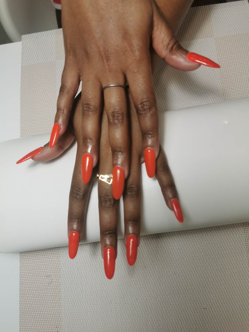 NOA Nails - foto 2