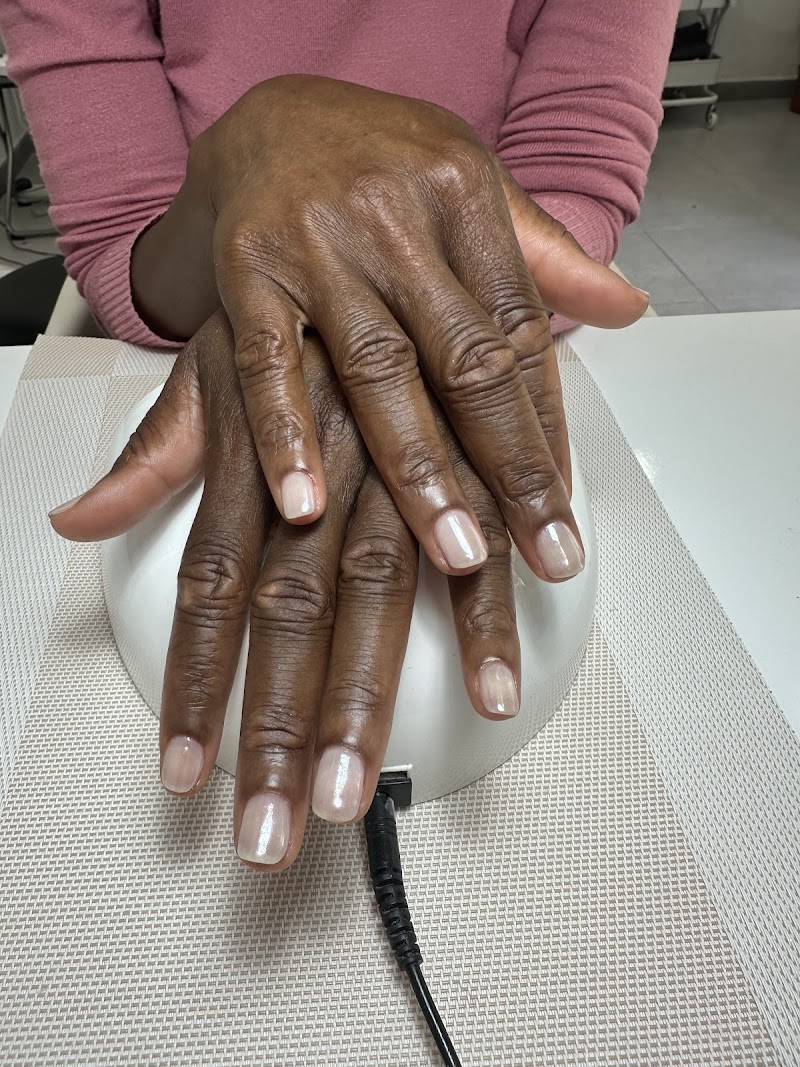 NOA Nails - foto 4