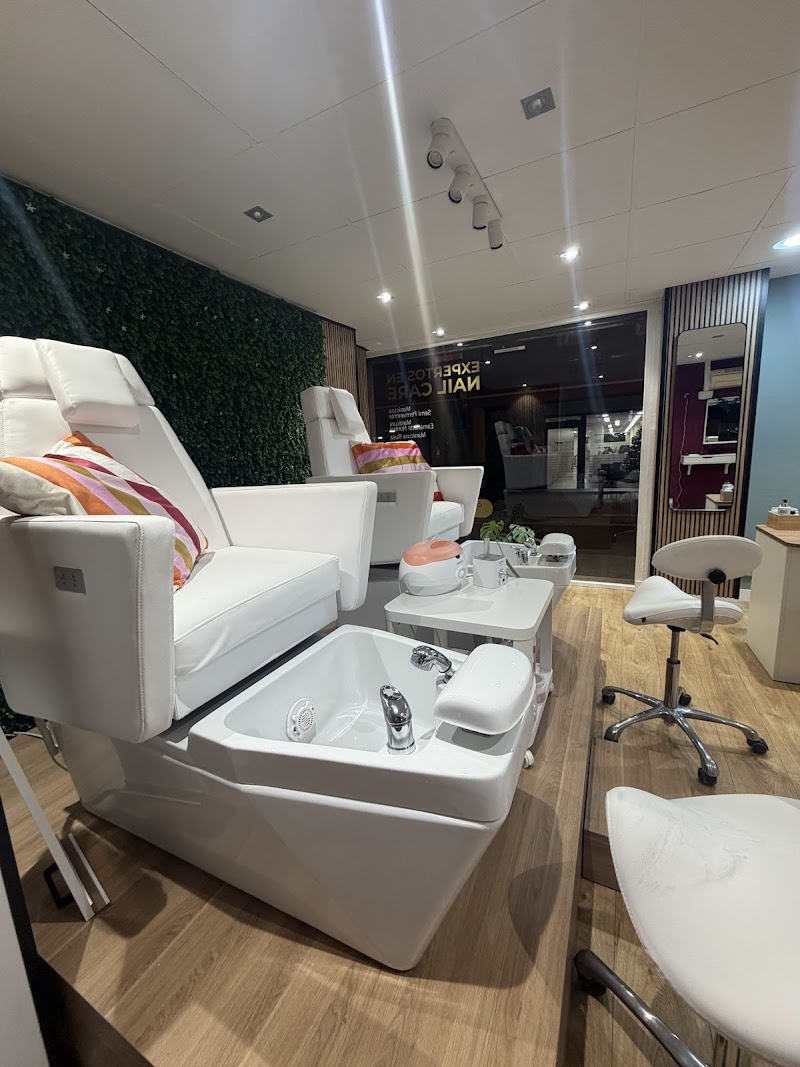Oraia Nail Studio - photo 3