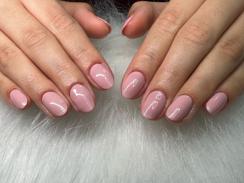 Orly Nails Studio - foto 5