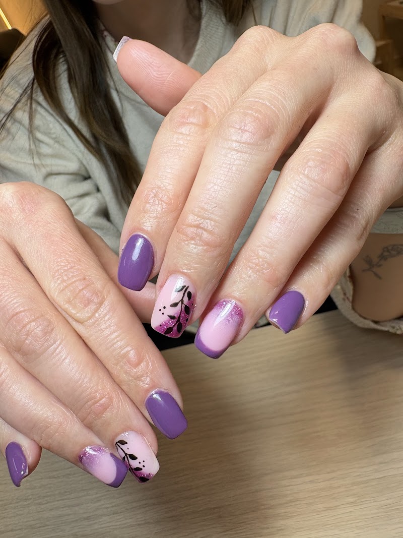 Pretty Lab Nails Barcelona - foto 2