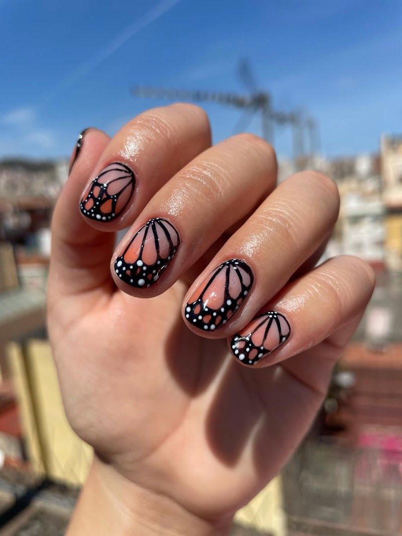 Pretty Lab Nails Barcelona - foto 4