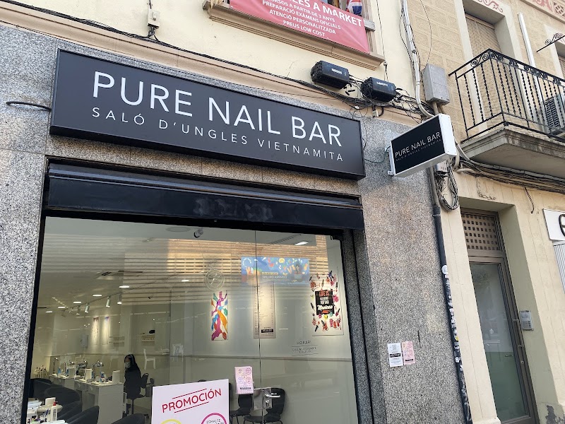 Pure Nail Bar Sant Adrià de Besòs - foto 2