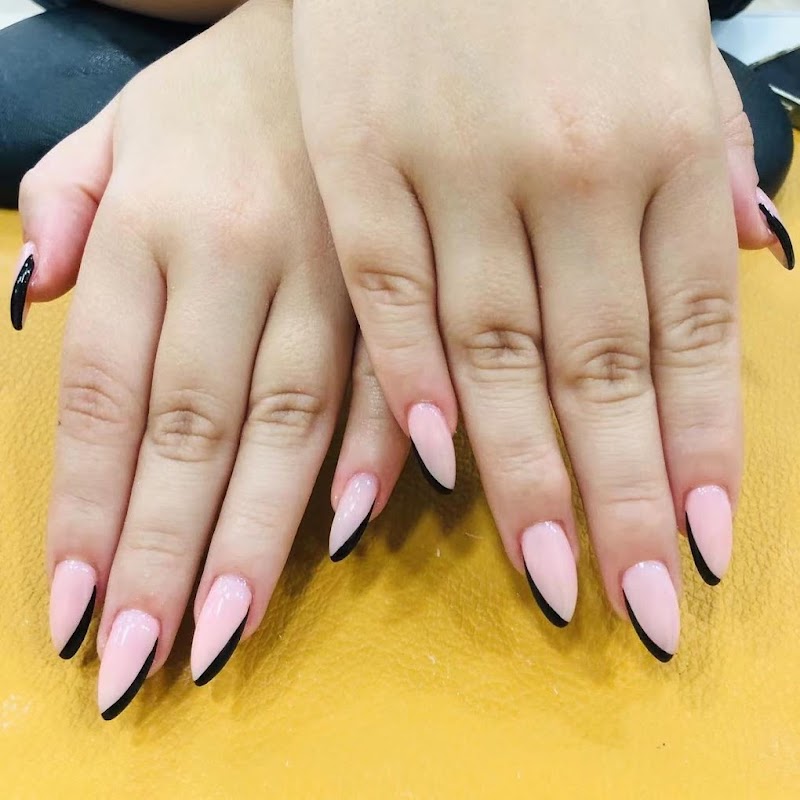 Red Nails - foto 3