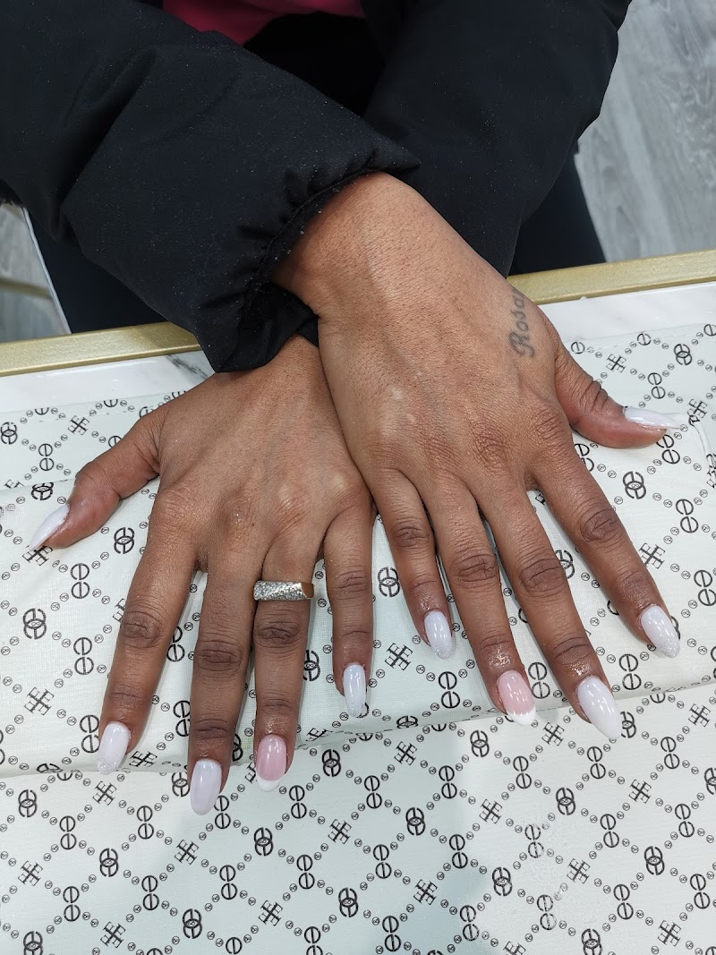 Salón de uñas y belleza ROSE - photo 3
