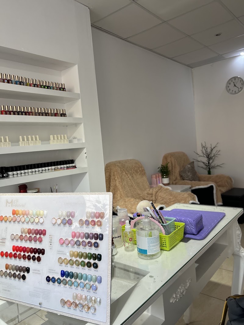 Selena nails - foto 5