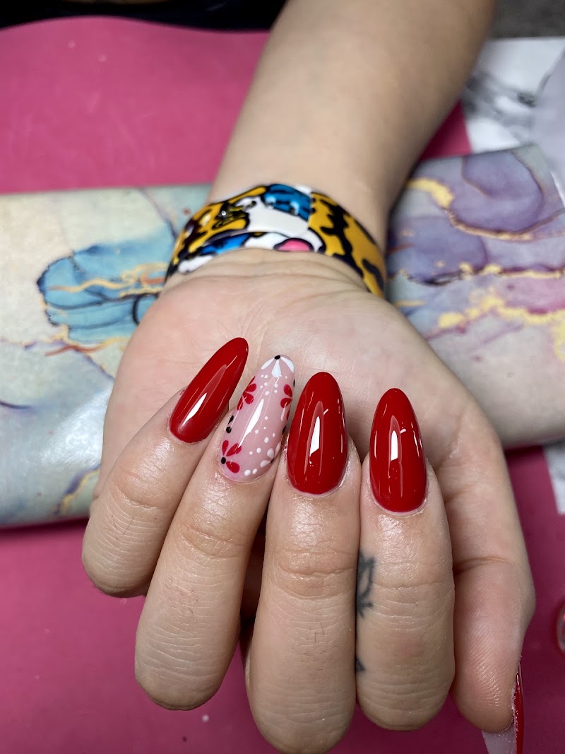 SKY NAIL Salón de uñas vietnamita - foto 2