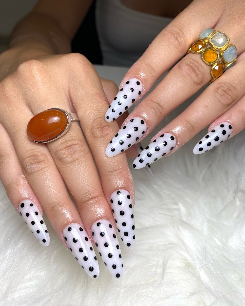 Sona Nails