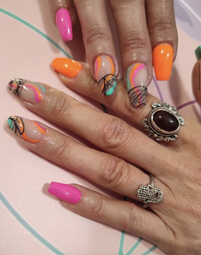 Spa Nails Andrea Guevara - foto 2