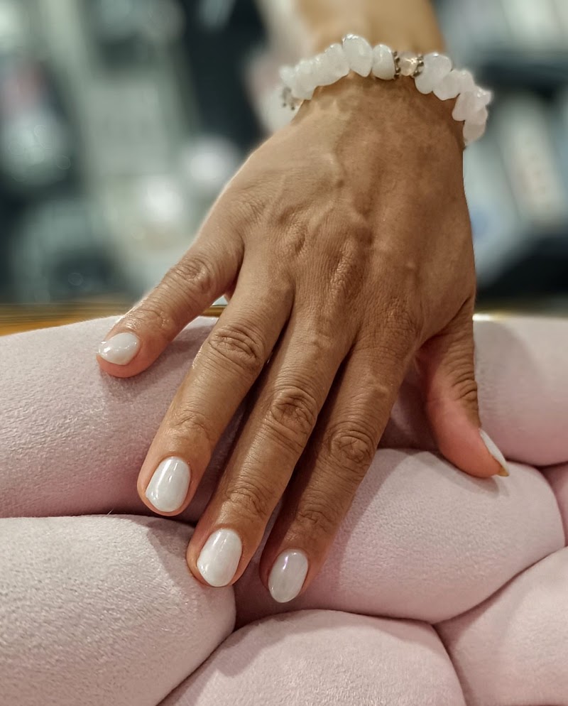 Spa Nails Andrea Guevara - foto 4