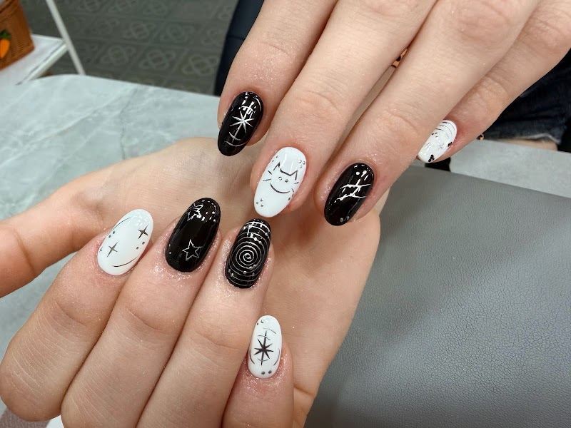 STAR NAILS - foto 5
