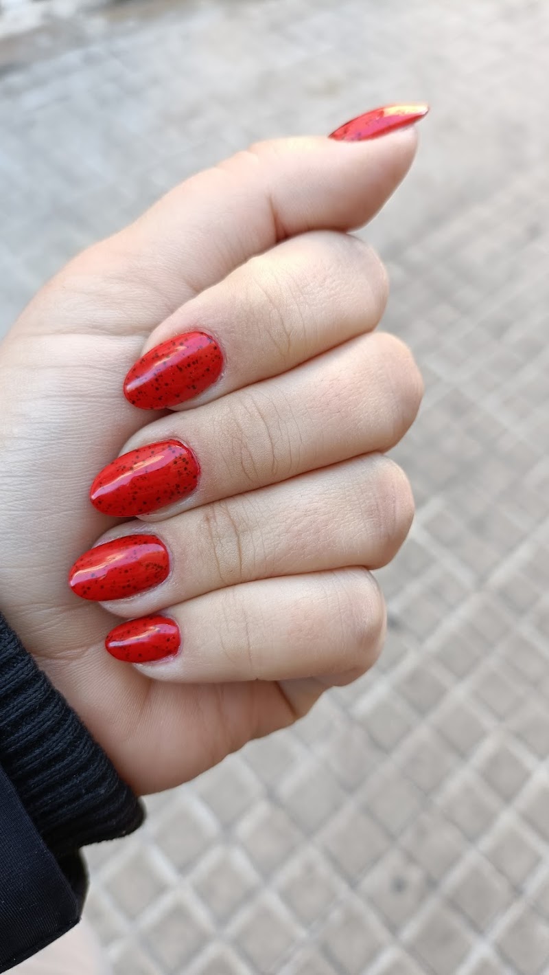 Sveta Nails Beauty Salon - Barcelona - foto 3