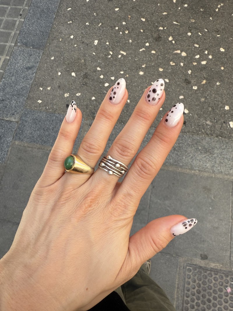 Time For Me - Nail & eyebrow Salon - foto 5