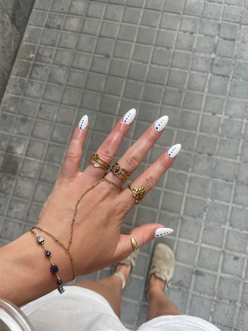 TONI NAILS 1 - foto 2