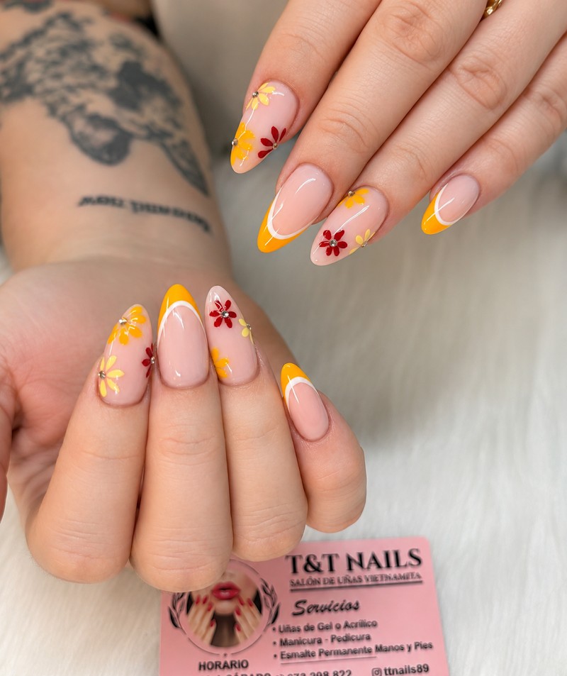 T&T Nails