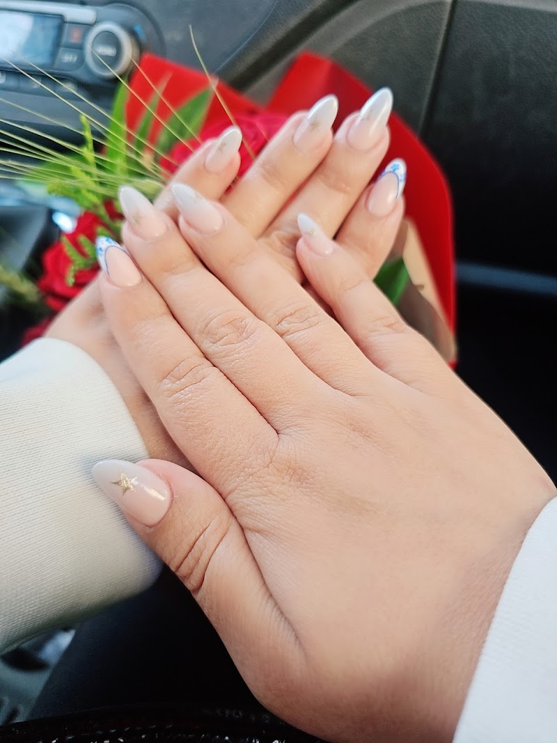 Unik’s studio nails & más - foto 4