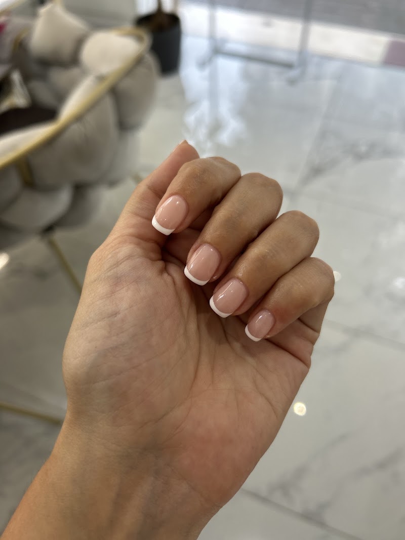 UNi's NAILS - foto 3