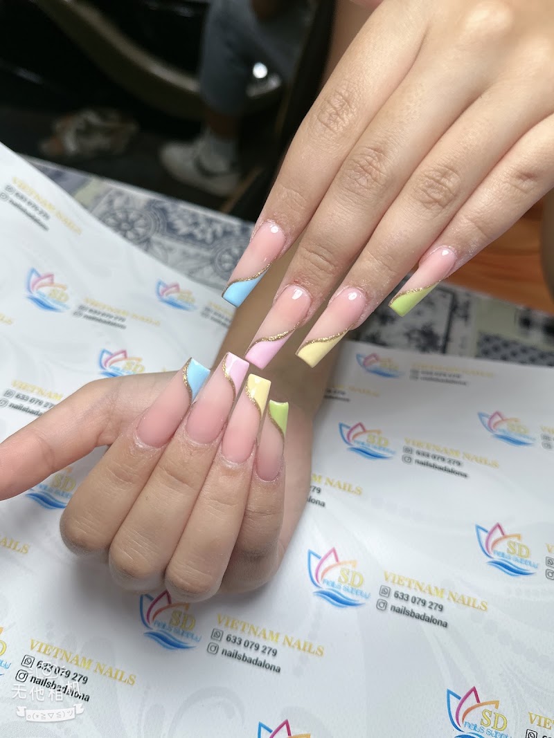 VIETNAM NAILS