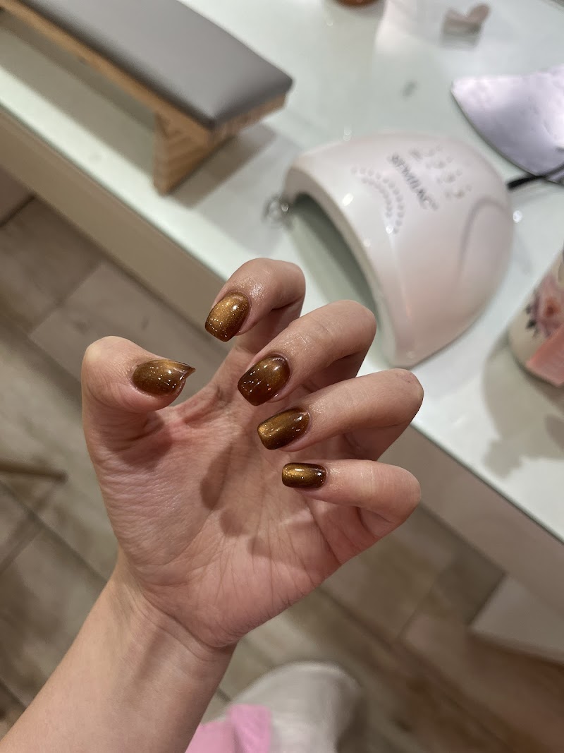 Wala Nails