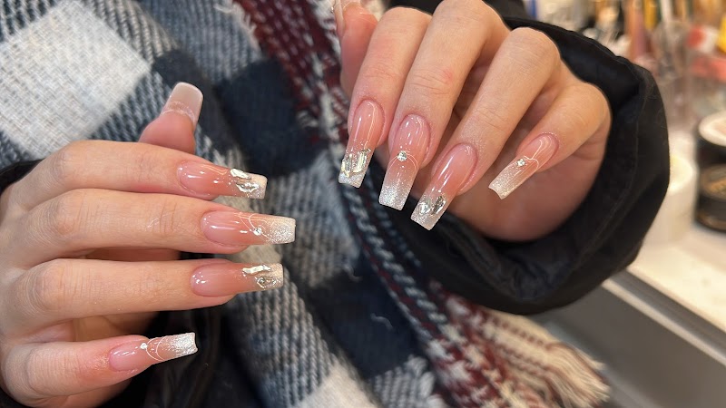 Yumi Nails - foto 3