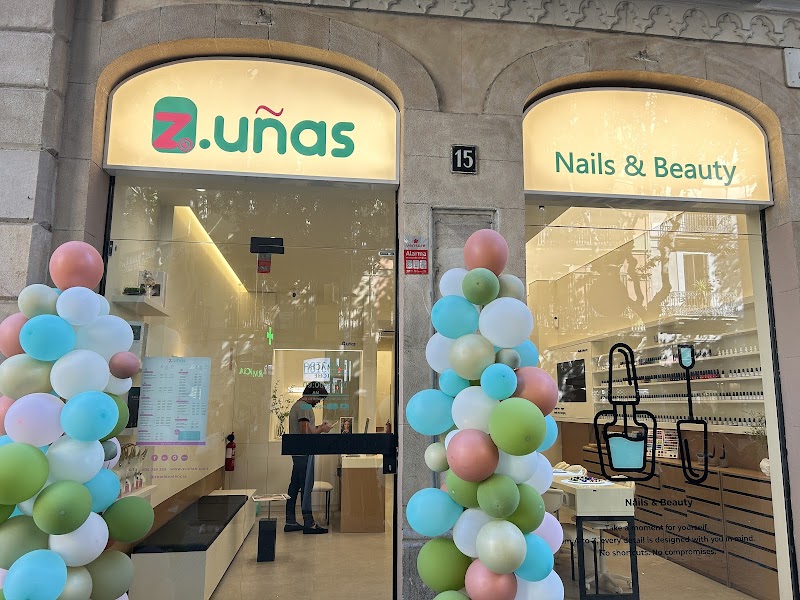 Z Uñas Barcelona · Nails & Beauty - foto 5